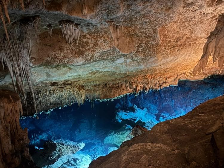 Travel image 9