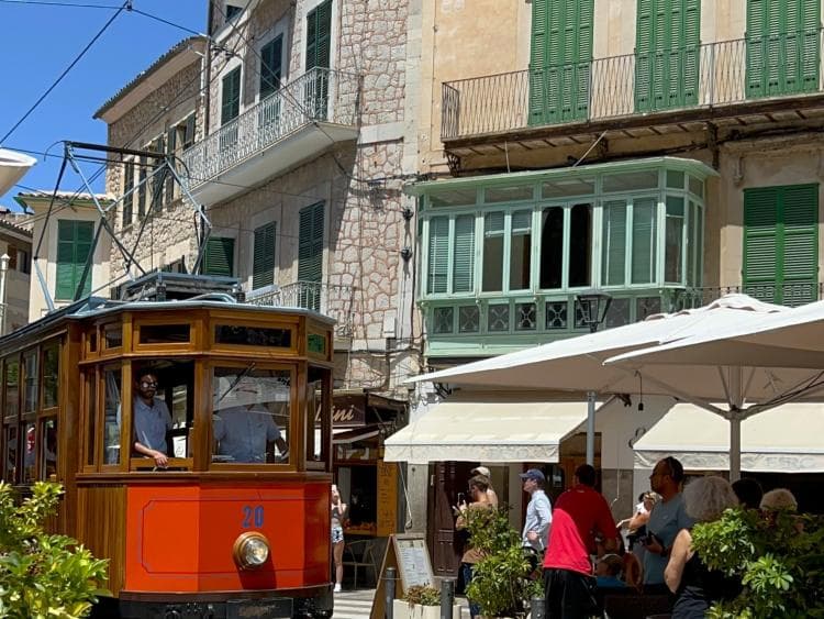 Travel image 15
