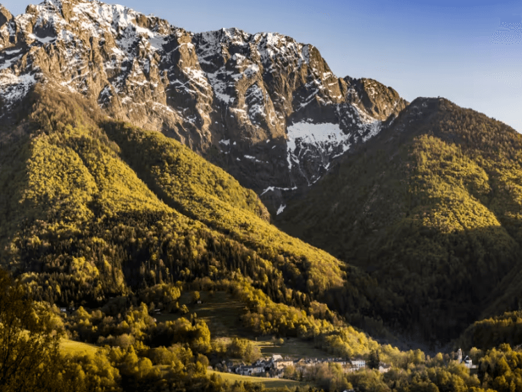 Travel image 35